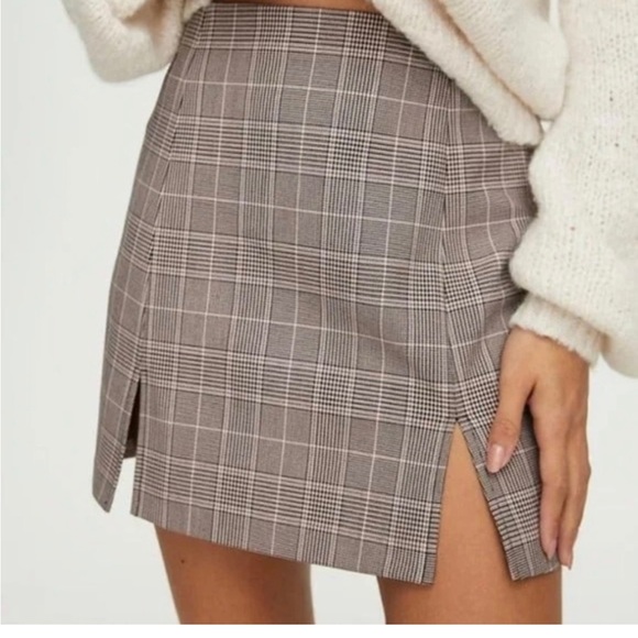 Aritzia Skirts Aritzia Mini Plaid Skirt Poshmark